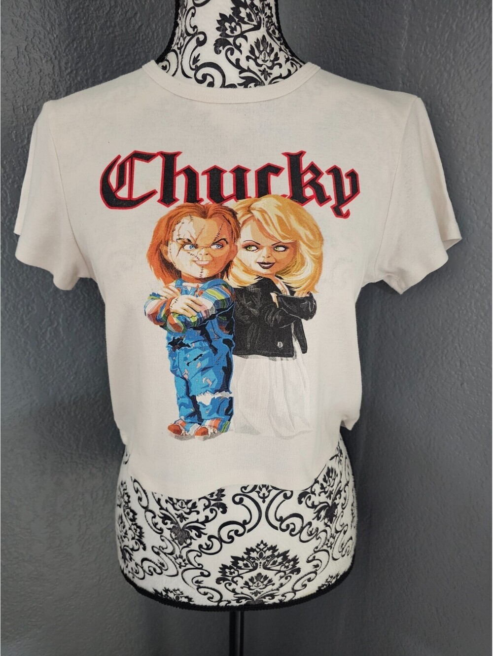 Women's Chucky Crop Top Horror Movie Chucky Wife Size X Large Beige Short Sleeve